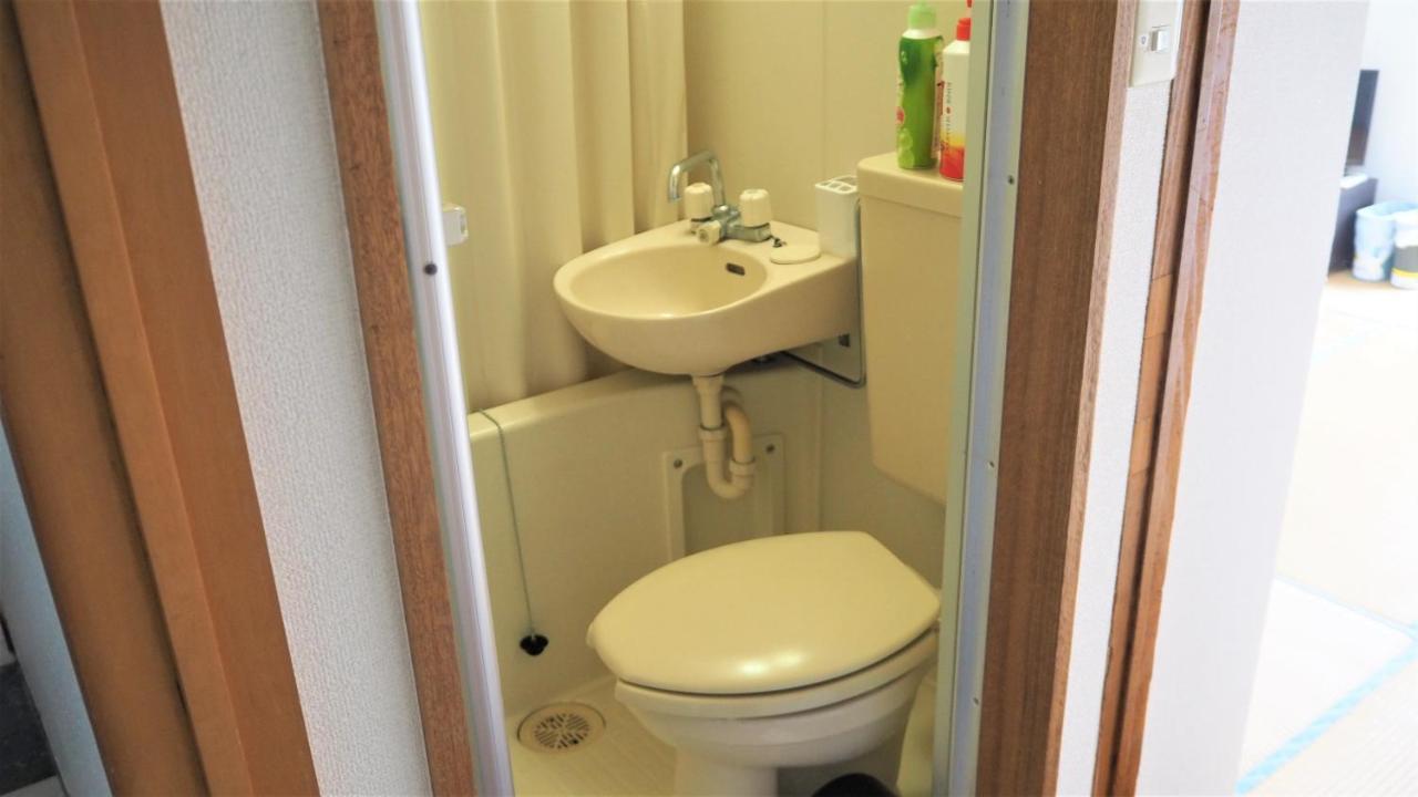 Pension New Hamanoso Ishigaki  Exteriör bild