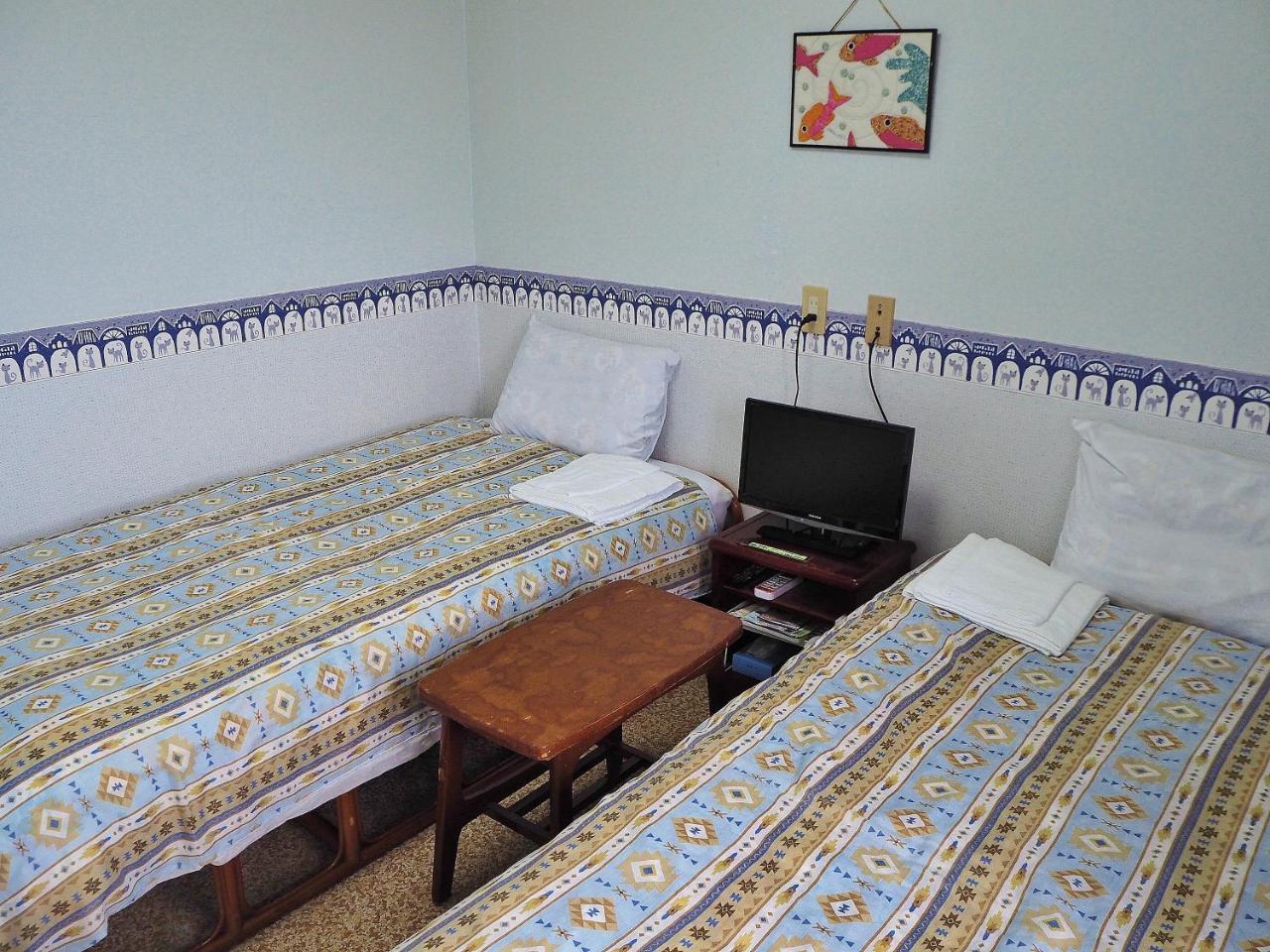 Pension New Hamanoso Ishigaki  Exteriör bild